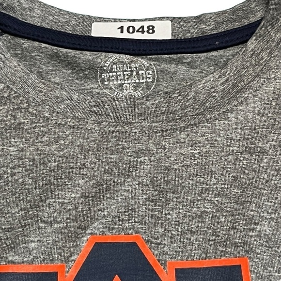Auburn University Grey Logo Shirt Size Medium - Picture 7 of 9